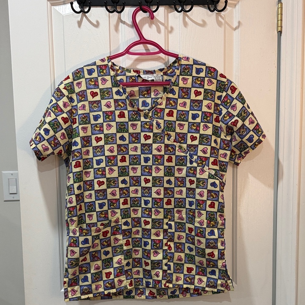 Colorful Heart Pattern Scrub Top